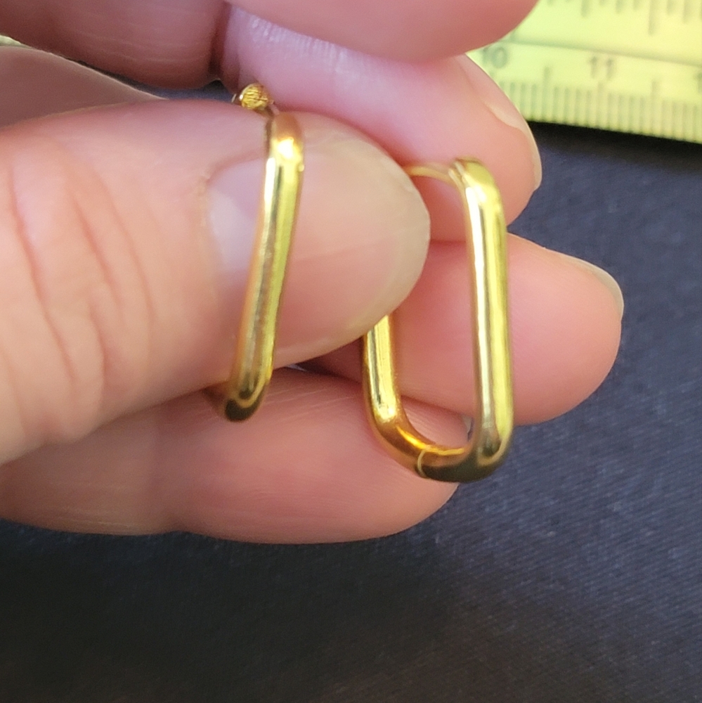 Gold earrings - Picture 2 of 4